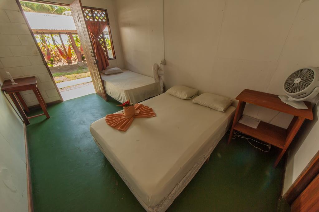Cabinas Balcon Del Mar 托尔图格罗 外观 照片