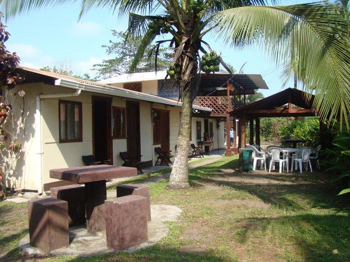 Cabinas Balcon Del Mar 托尔图格罗 外观 照片