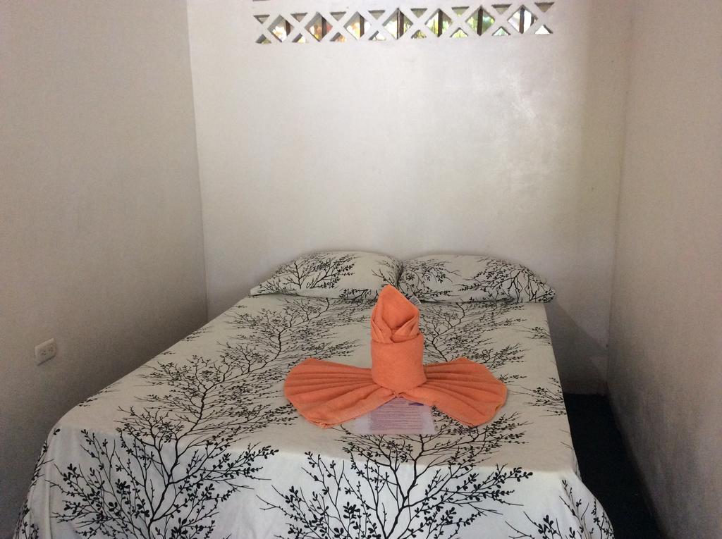 Cabinas Balcon Del Mar 托尔图格罗 客房 照片