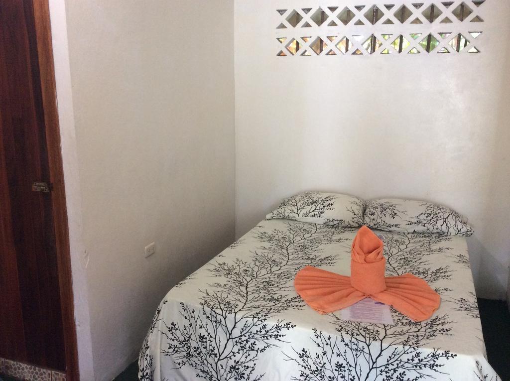 Cabinas Balcon Del Mar 托尔图格罗 客房 照片